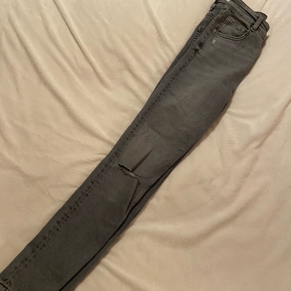 ZARA JEANS, Size 4 - Picture 7 of 9